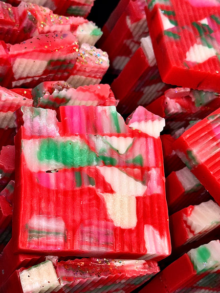 STRAWBERRY GUAVA BODY SOAP