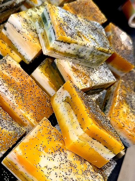 TURMERIC & GINGER BURST SOAP ( UNEVEN SKIN TONE & OIL CONTROL )
