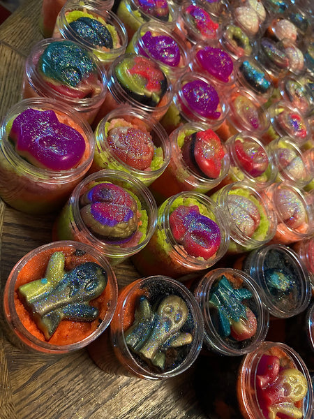 Monstrous Love Body Scrub ( Cotton Candy + French Vanilla Caramel )