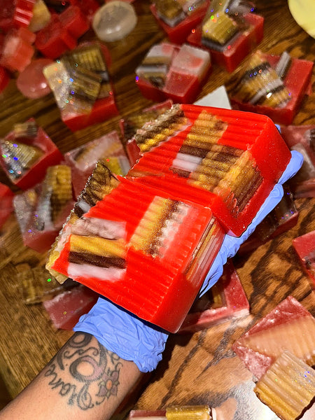 Strawberry coconut Honey body bar | EXTRA CHUNK