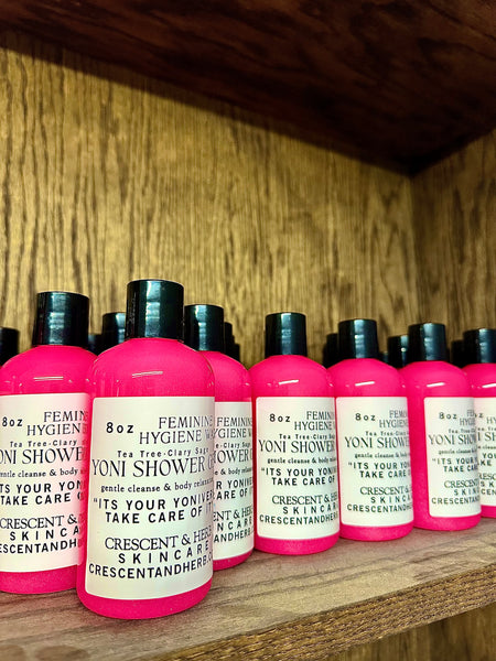 DIVINE YONI SHOWER GEL 8oz ( FEMININE SOAP )