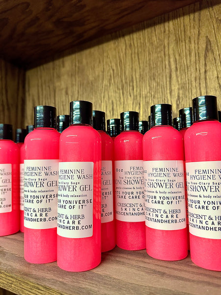 DIVINE YONI SHOWER GEL 8oz ( FEMININE SOAP )